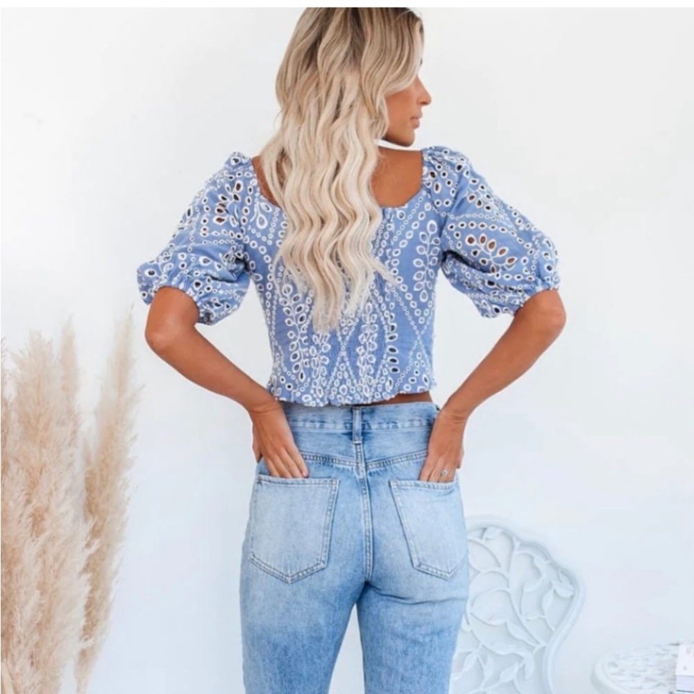 Vici June Swoon Cotton Blend Eyelet Cropped Top - Picture 2 of 12